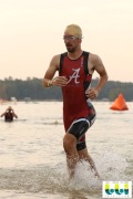 Race #1086, Row 28, Column 3