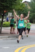 Race #570, Row 1, Column 4