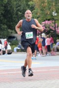 Race #572, Row 5, Column 1