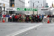 Race #809, Row 2, Column 3
