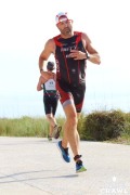 Race #865, Row 1, Column 3