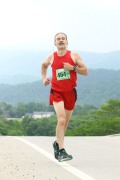 Race #878, Row 27, Column 4
