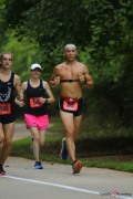 Race #887, Row 2, Column 4