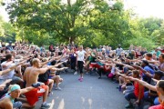 Race #895, Row 2, Column 1