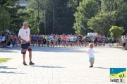Race #909, Row 2, Column 2