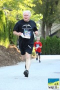 Race #909, Row 3, Column 4
