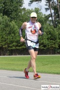 Race #979, Row 17, Column 4